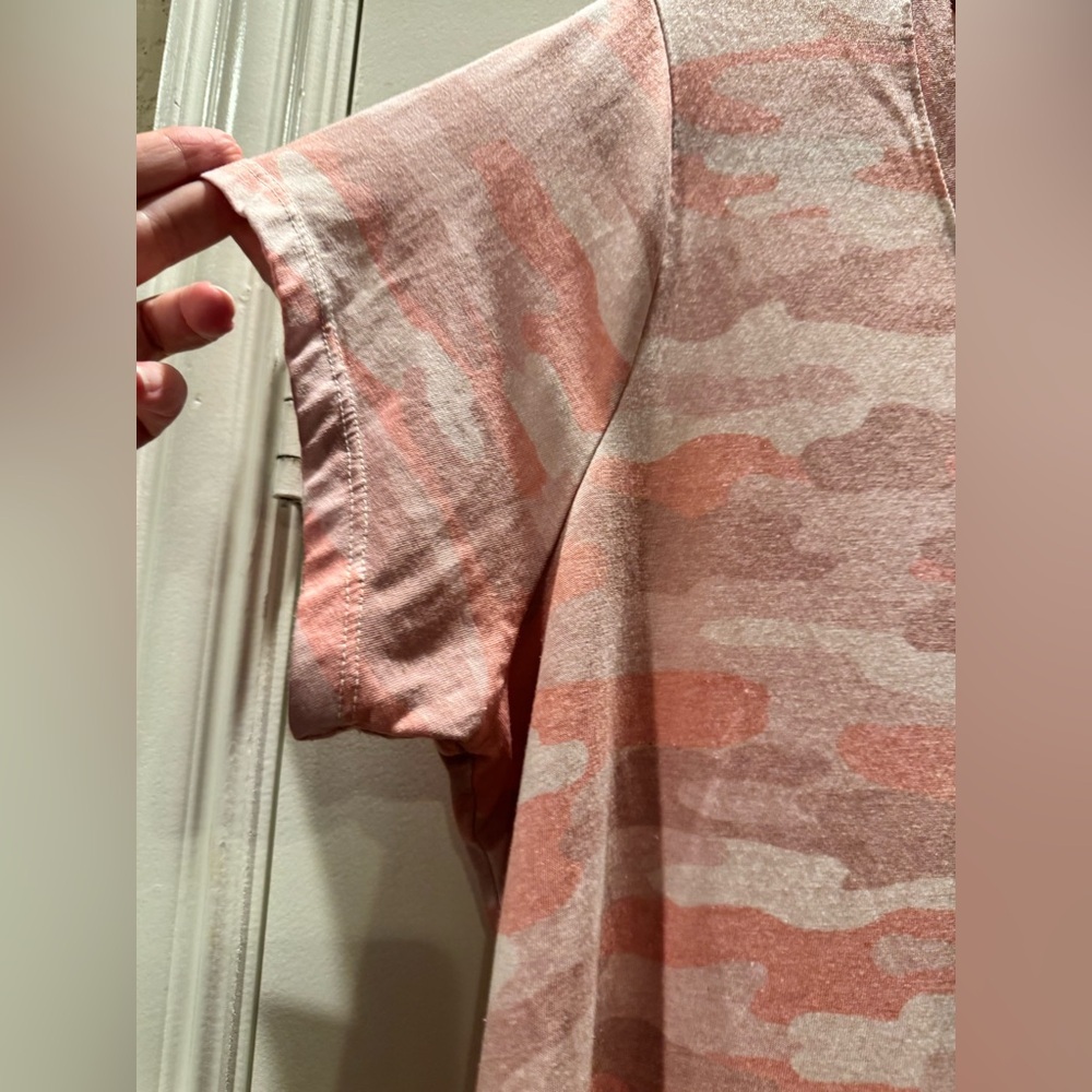Lucky Brand Pink Camo Short Sleeve Tee - Picture 2 of 5